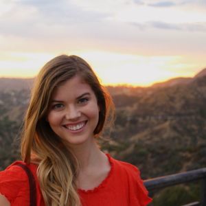 Meet your Posher, Elizabeth